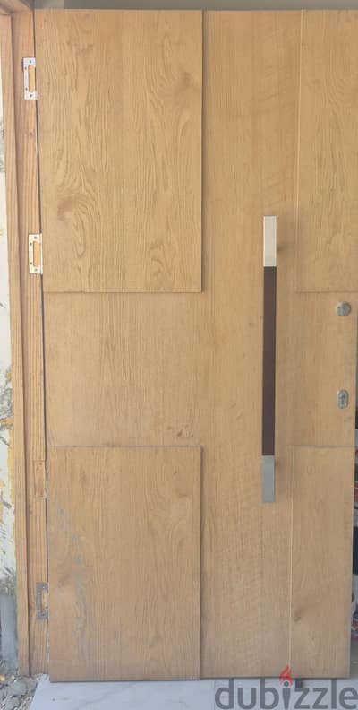Modern Solid Wood Entrance Door 215x100 cm – Luxury Villa Style