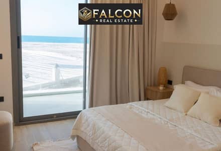 شقه فندقيه sea view بتشطيب vip للبيع فى مارينا 5  marina  منطقه لسان الوزراء بجوار ابراج العالمين وبالقرب من مطار العالمين الدولى