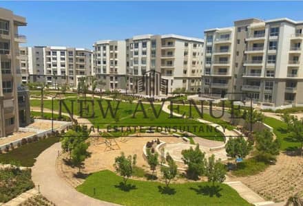 Investment Opportunity Fully Finished Apartment with Soon Delivery - Pay 5% Downpayment Only and 8 Years Installments in Hyde Park New Cairo