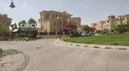 فيو بانوراما | تكييف مركزي | فيلا ستاندالون ٥٢٤م فاخرة للإيجار في جراند ريزيدنس | القاهرة الجديدة
