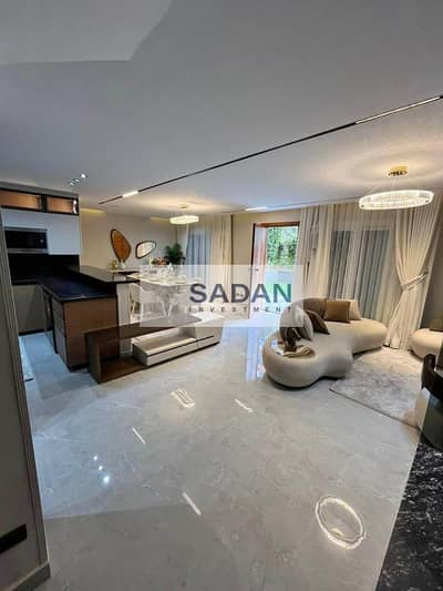 اي فيلا جاردن للبيع  بخصم 20 % في ماونتن فيو امام النائب العام في قلب التجمع الخامس                                                                  .