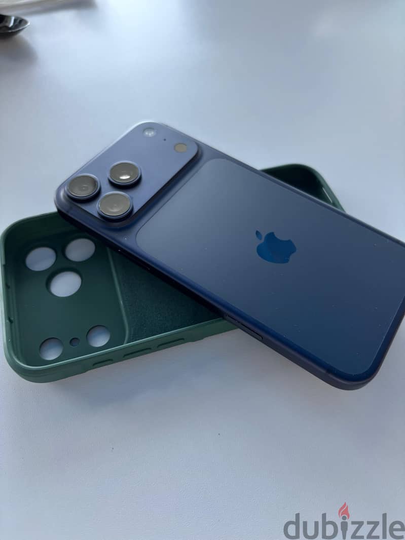 iPhone 17 pro max 3