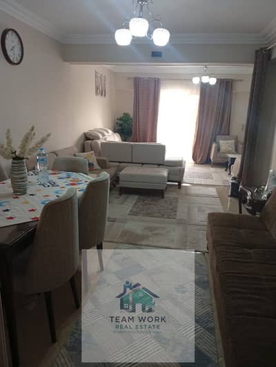 للبيع: شقة 127م بقلب الخدمات - الحي الأول الشيخ زايدFor Sale: 127m² Apartment in the Heart of Services - First District, Sheikh Zayed
