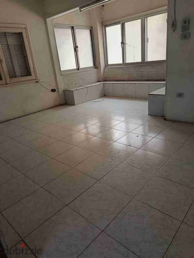 Apartment for rent, ground floor, branches of Al-Mirghani Street in Al-Ma'adi at an unprecedented price
