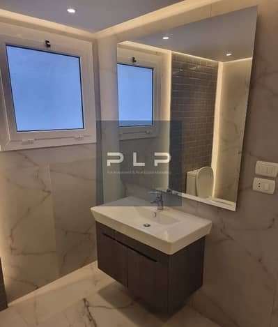 شقة ريسيل جاهزة بالمطبخ و التكييفات و السخانات للبيع في هايد بارك التجمع الخامس  Hyde Park New Cairo