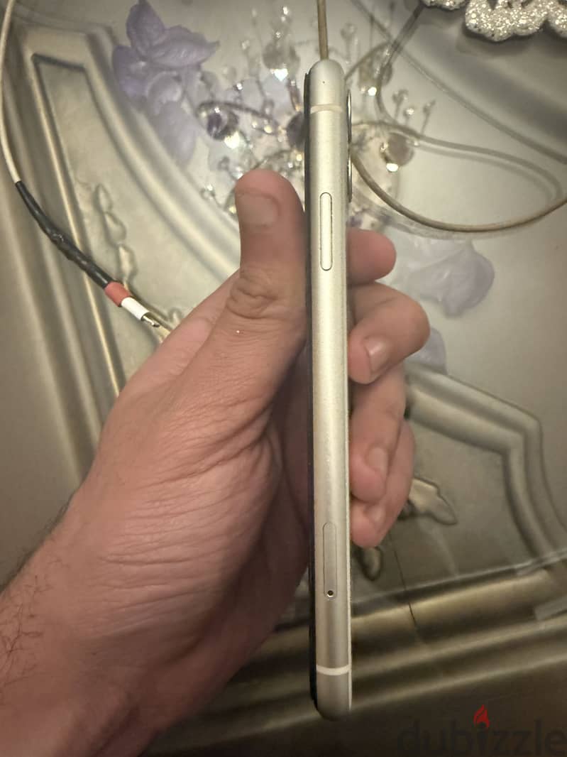 Iphone 11 4
