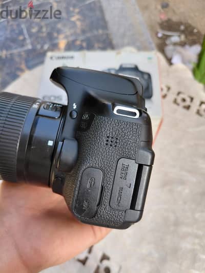 Canon 750D