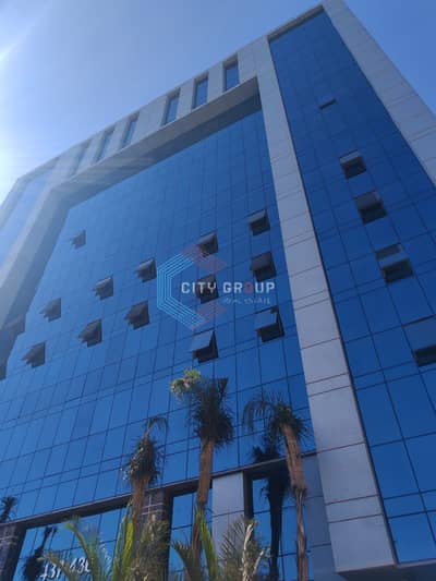 Office building for rent in New Maadi, suitable for major companies. 7600 sq m.