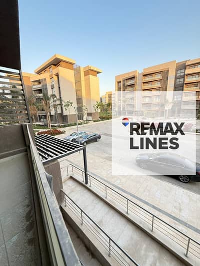 Apartment for rent law in New Cairo B15 View Park excellent next to services directly full finishing