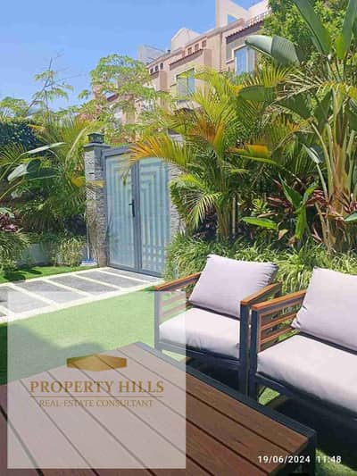 Villa for sale, a minute from Al Ahly Club, consisting of 4 floors and all rooms are master, with a down payment of 2 million only and installments for up to 9 years in the heart of the gathering