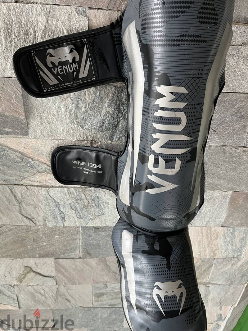 Headguard&shinguard 4