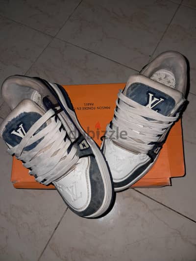 lv مقاس ٤١
