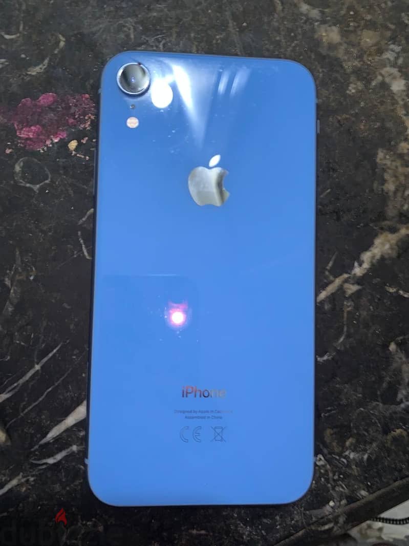 iPhone XR 3
