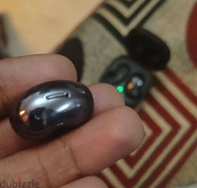Galaxy buds live 5