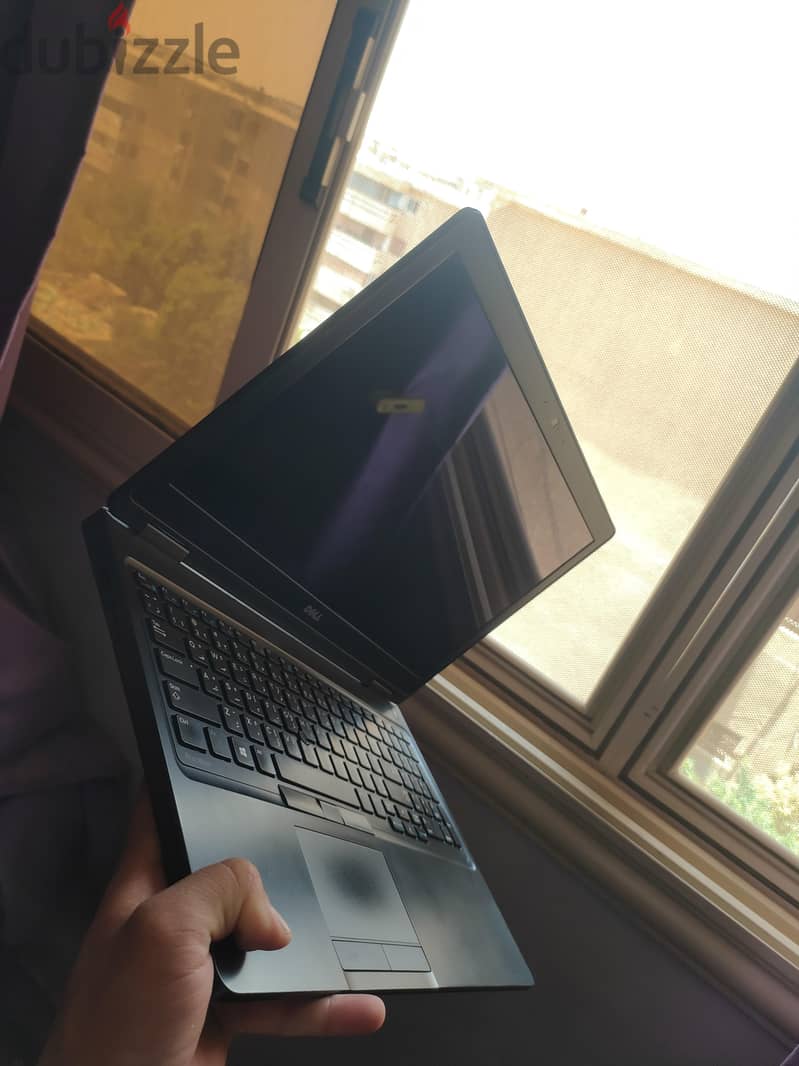 dell precision 3520 2