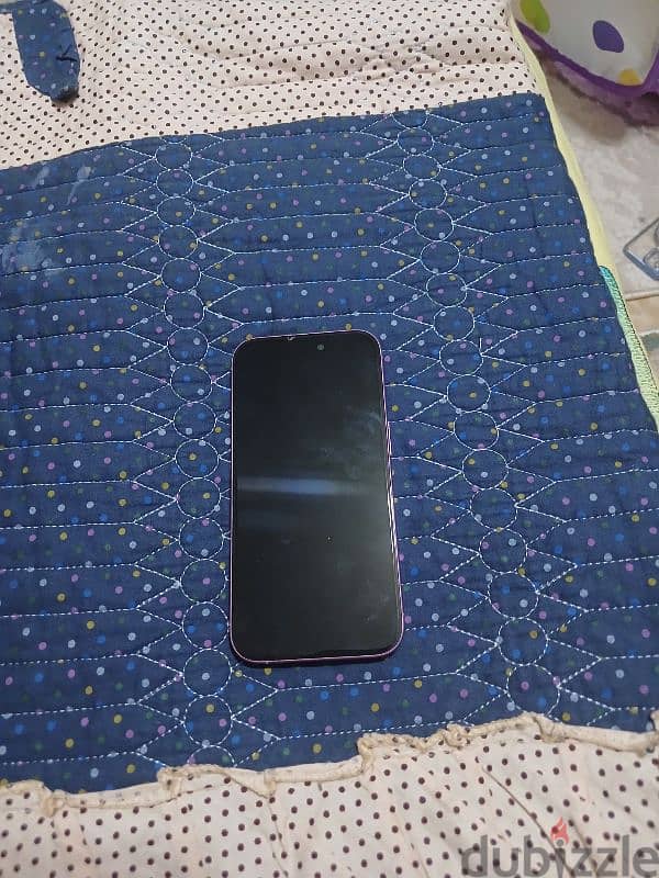 iPhone 16 4