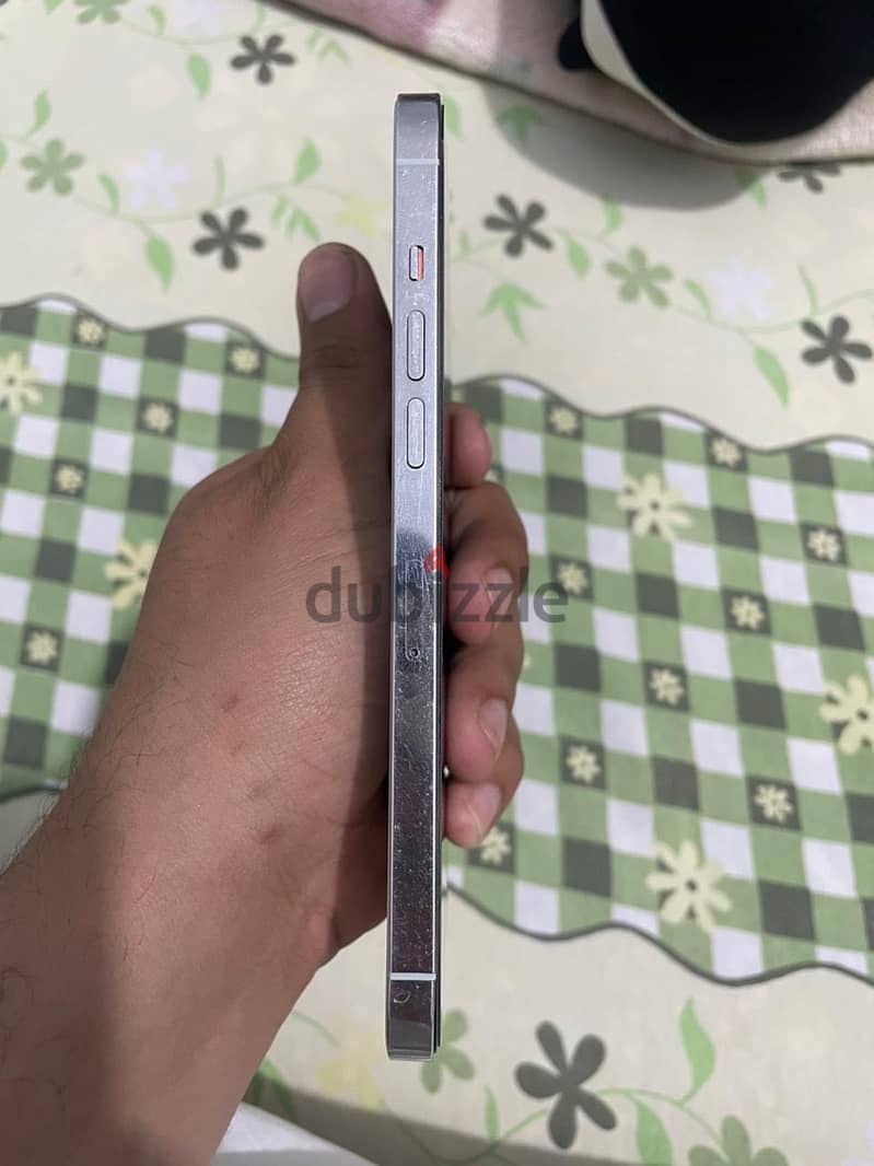iPhone 12 Pro Max 3