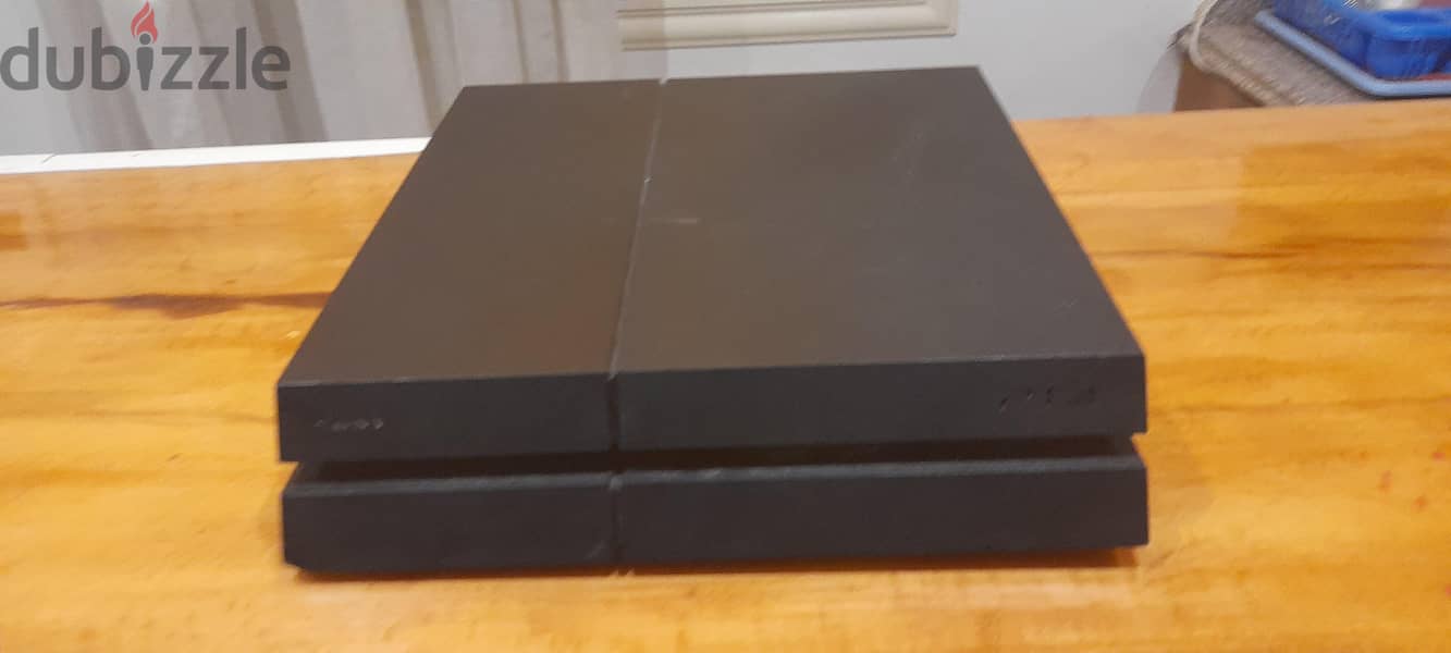 PlayStation 4 3