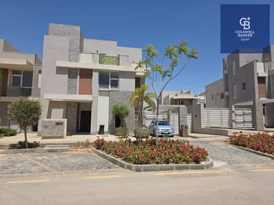 Immediate delivery villa at a special price, modern finishing, prime location in Al Maqsad near the Presidential Palace