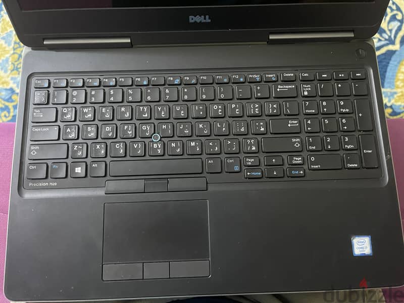 Dell precision 7520 4