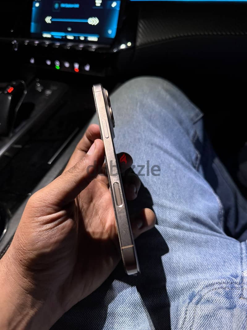 Iphone 16 pro max 2