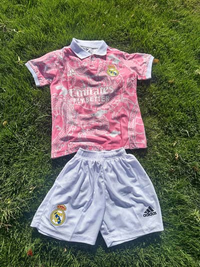 طقم ريال مدريد مقاس اطفال