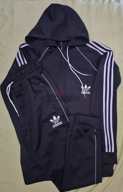 للبيع 2 ترنج جديد مقاس  xl  لم يستخدم