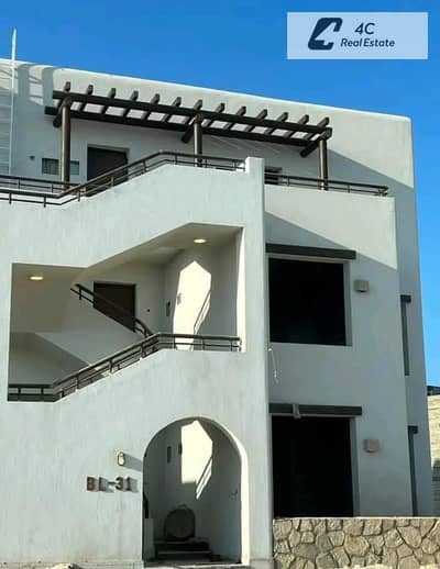باقل من سعر الشركه شاليه ريسيل 3 غرف هاسيندا ويست الساحل الشماليprime location بتقسيمه مميزة-جاهز للمعاينه