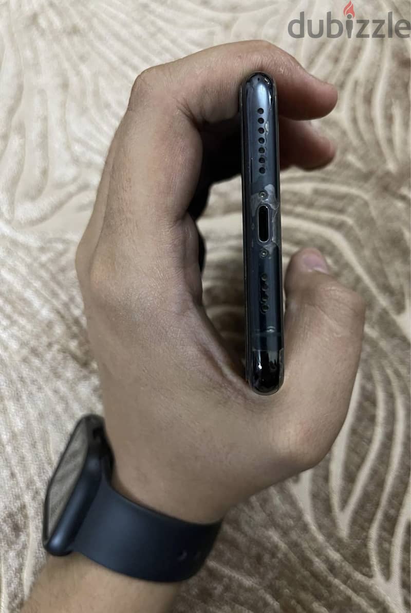 Iphone 11pro max 1