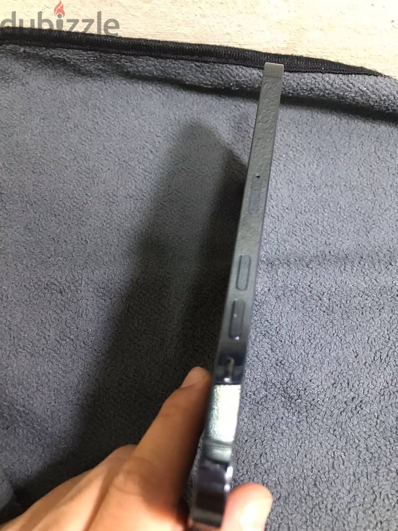 iPhone 12 Pro Max 1