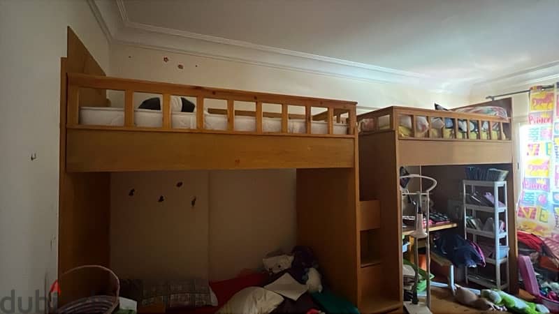 Triplet Bedroom 1