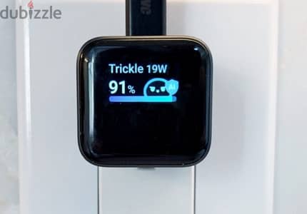 Anker Nano Fast 45W Smart Display — شاحن سريع مرن للموبايل واللابتوب