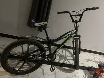 عجله  bicycle