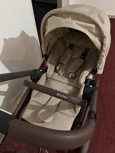 Stroller for sale, new condition