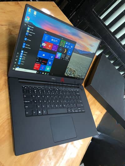DELL Precision 5530 بكارت P2000