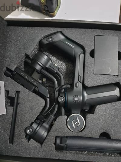جيمبل Feiyu SCORP-C Stabilizer بحالة ممتازة – استخدام خفيف جدا زيرو