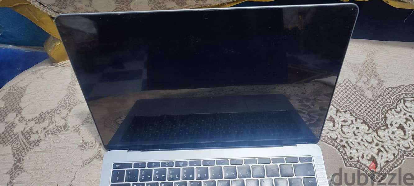 ماك بوك برو  MacBook pro 1
