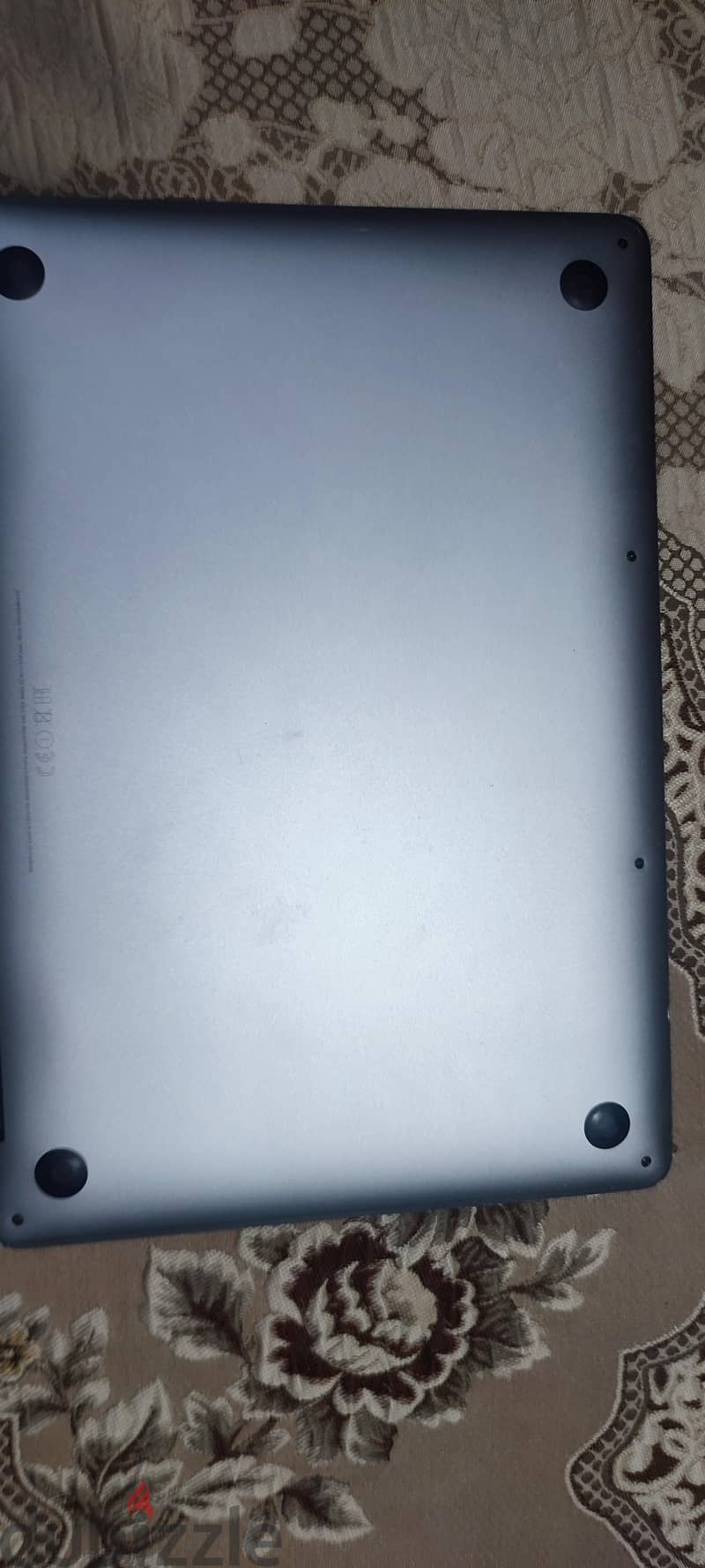 ماك بوك برو  MacBook pro 4