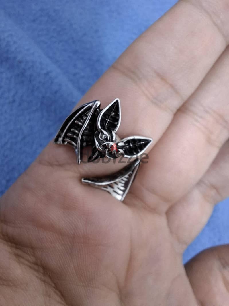 bat shaped ring 1