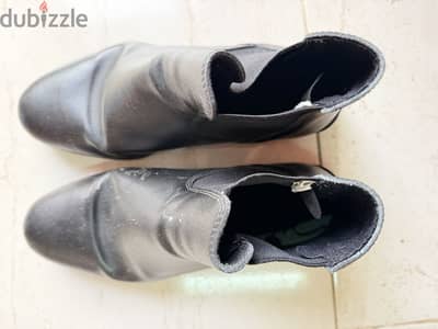 Decathlon horse riding boots size42