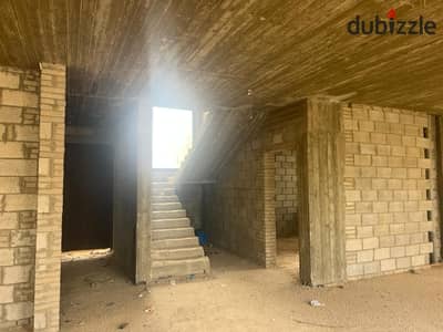 فيلا مستقلة من النوع D للبيع في باديا بالم هيلز