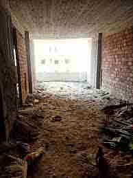 There is an apartment of 90 meters at a special price