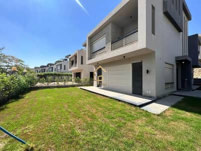 Standalone villa for rent at New Giza Ivory Hills