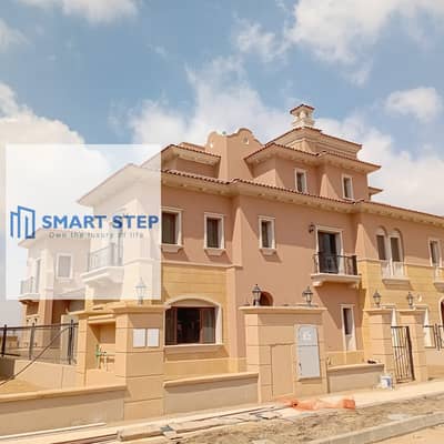 بسعر مميز تاون هاوس جاهز للأستلام للبيع في كمبوند سيتي جيت - city gate القاهرة الجديدة
