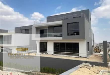 توين هاوس استلام فوري برايم لوكيشن علي ڤيو خطير في الباتيو كازا في الشروق من لافيستا تقسيط / كاش بخصم بجانب نادي هيليوبوليس