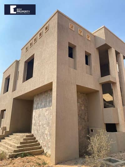 فيلا للبيع بفيو علي لاند سكيب 400 متر استلام فوري في آيفي - زايد الجديدة   IVY - New Zayed