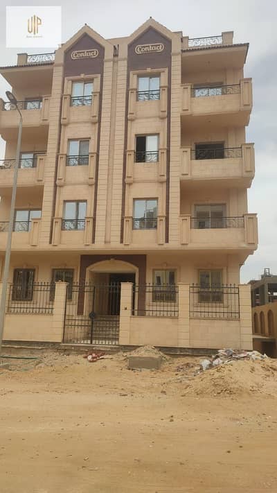 Apartment for sale in the Fifth Settlement, Al-Narges New, the second number from Gamal Abdel Nasser Road, an area of 130 meters, a garden of 30 meters
