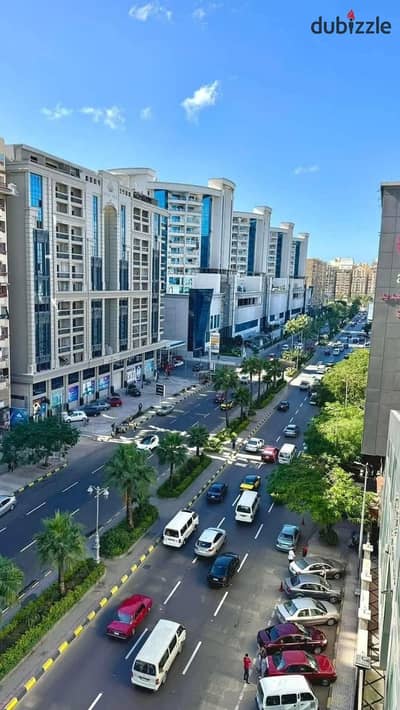 فرصة استثمارية قوية ‏محل دوبلكس في سموحة داخل كريستال تاورز