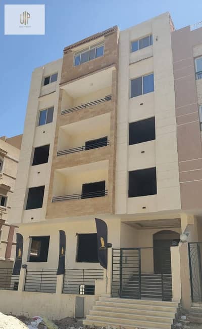 Apartment for sale in Al-Andalus, Family, second line from Mountain View and a minute from the nineties.