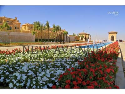 اقل مقدم لتاون هاوس للبيع استلام فوري و متشطب بالكامل في لافيستا سيتي بأقساط على 10 سنين - La vista city اقل مقدم لتاون هاوس للبيع استلام فوري و متشطب بالكامل في لافيستا سيتي بأقساط على 10 سنين - La vista city